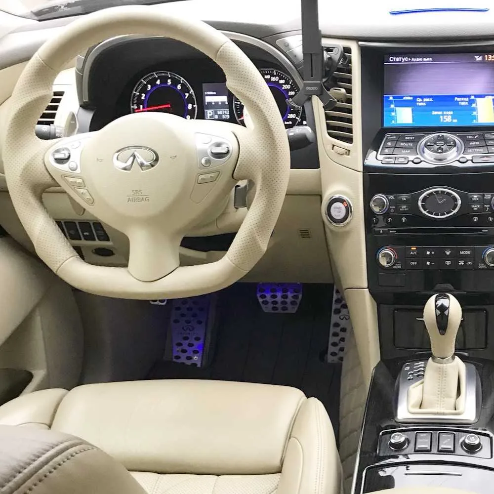 Infiniti